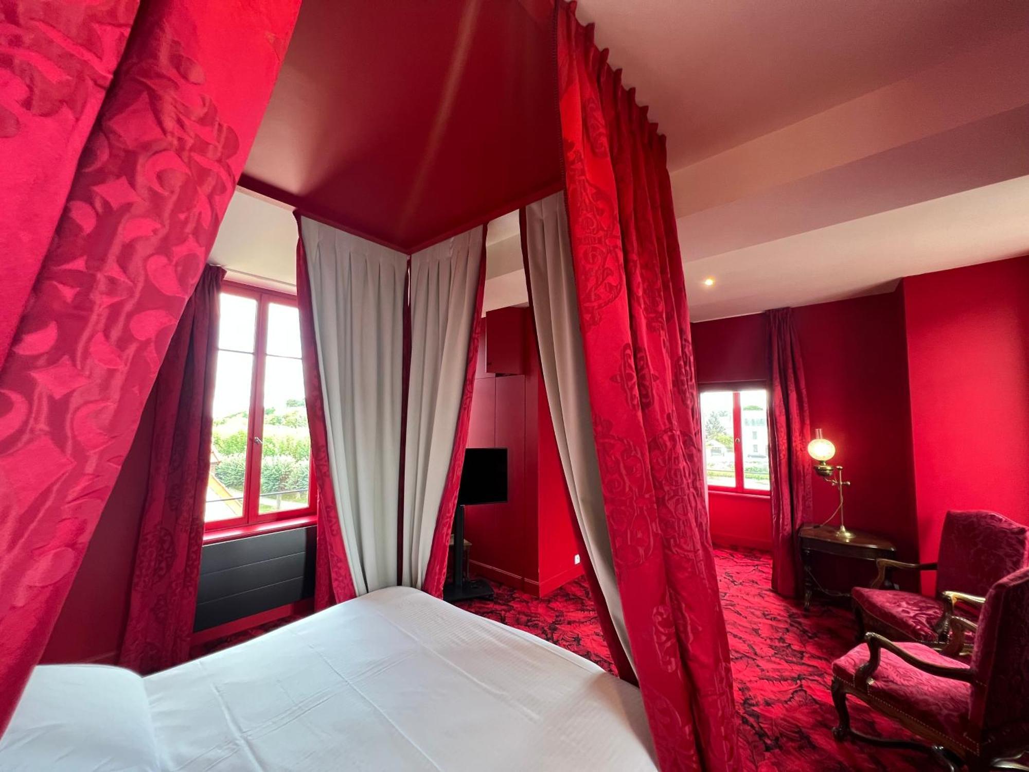 Logis Hotel La Maison A Pan De Bois Vierzon Ngoại thất bức ảnh