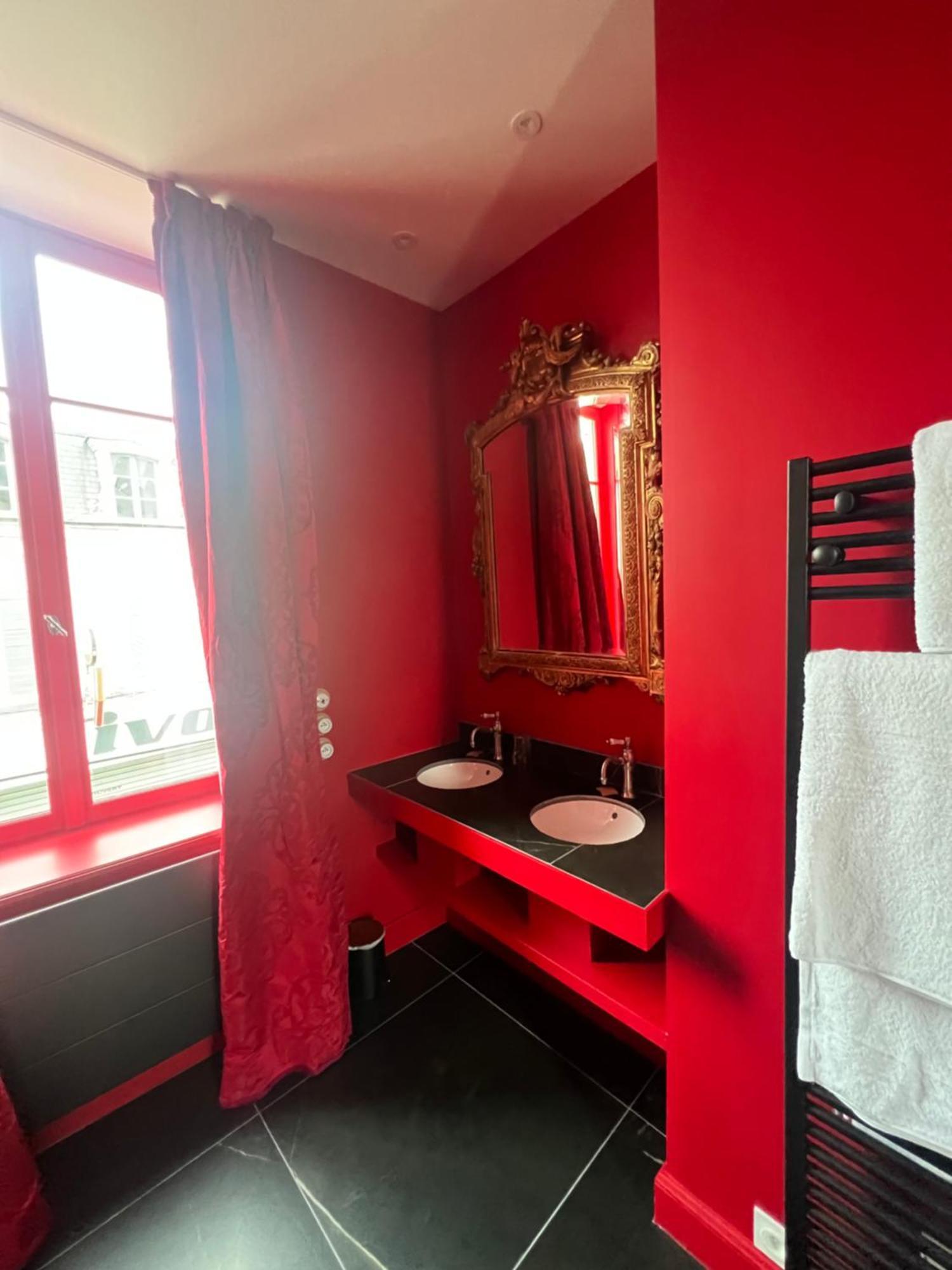 Logis Hotel La Maison A Pan De Bois Vierzon Ngoại thất bức ảnh