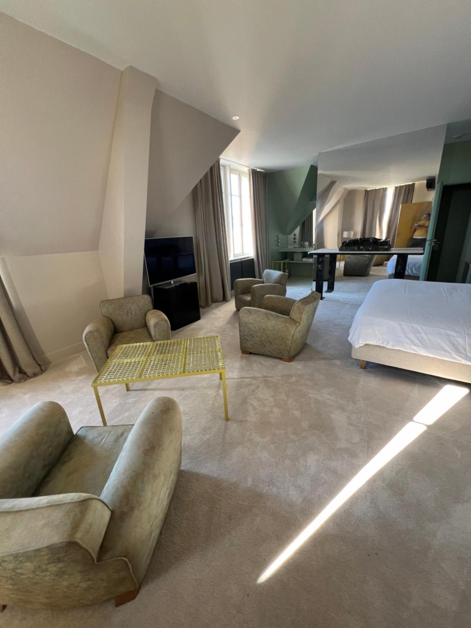 Logis Hotel La Maison A Pan De Bois Vierzon Ngoại thất bức ảnh